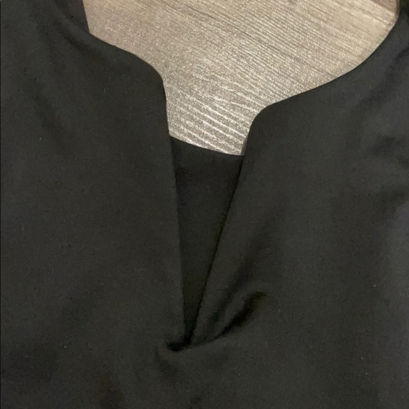 Fits great, zipper Crop top - Picture 3 of 3